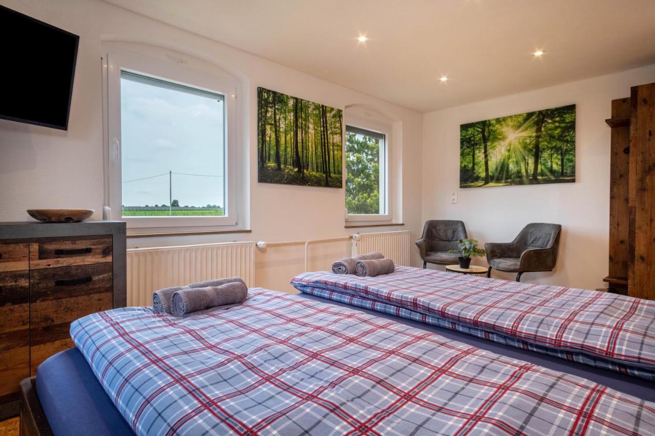 Ferienwohnung Ellenweiler Bis 15 P Friedrichshafen Exterior photo